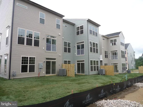 $3,300 | 43348 Polenta Terrace, Chantilly, VA 20152