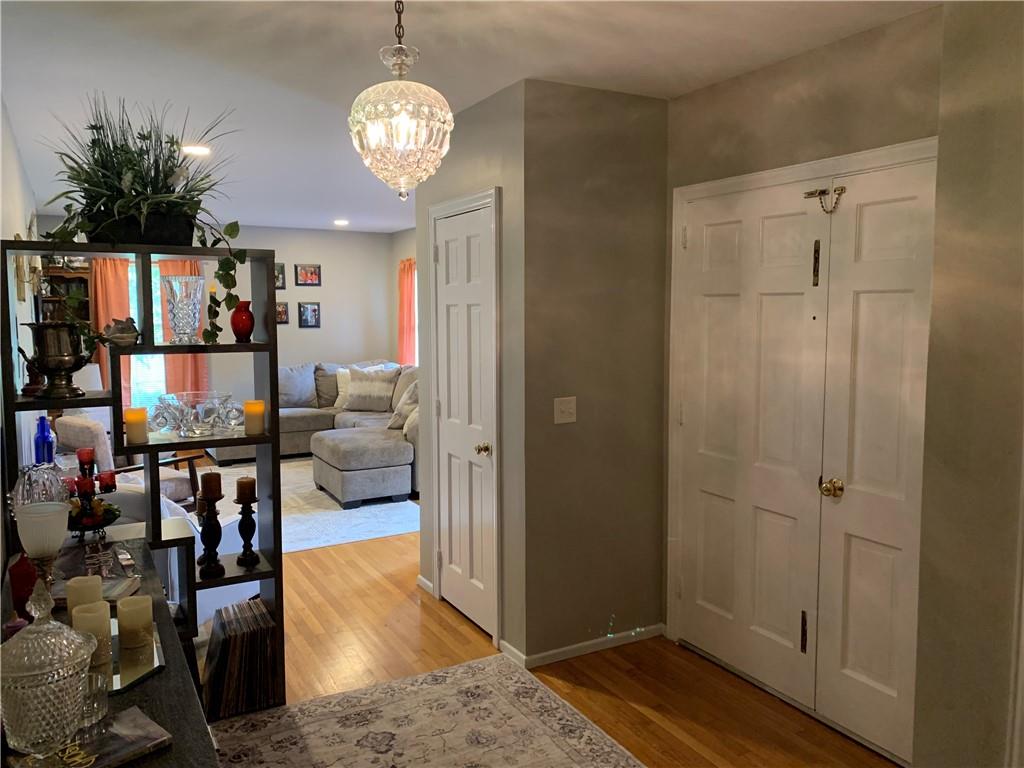 408 Greenbriar Lane Anderson, SC 29625 - Photo 11 of 22