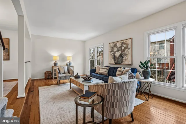 $750,000 | 9637 Scotch Haven Drive, Vienna, VA 22181