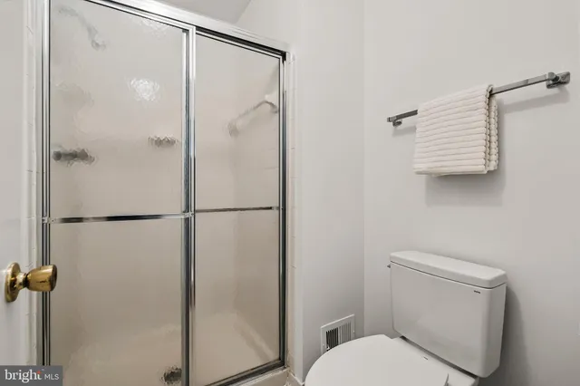 $750,000 | 9637 Scotch Haven Drive, Vienna, VA 22181