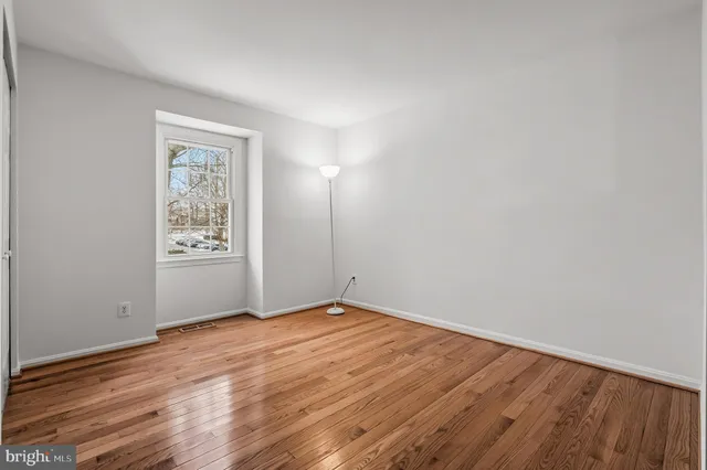 $750,000 | 9637 Scotch Haven Drive, Vienna, VA 22181