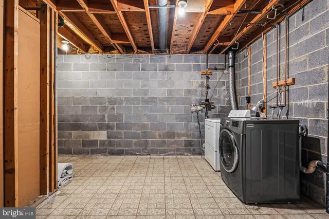 $750,000 | 9637 Scotch Haven Drive, Vienna, VA 22181