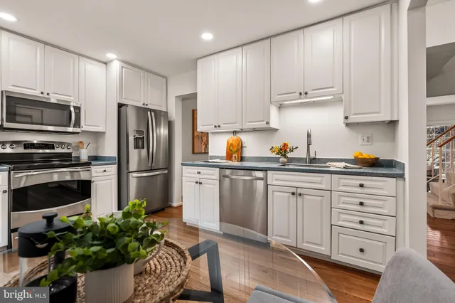 $750,000 | 9637 Scotch Haven Drive, Vienna, VA 22181