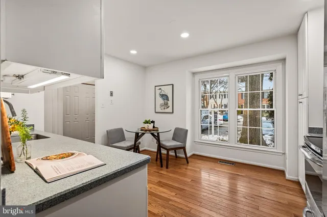 $750,000 | 9637 Scotch Haven Drive, Vienna, VA 22181