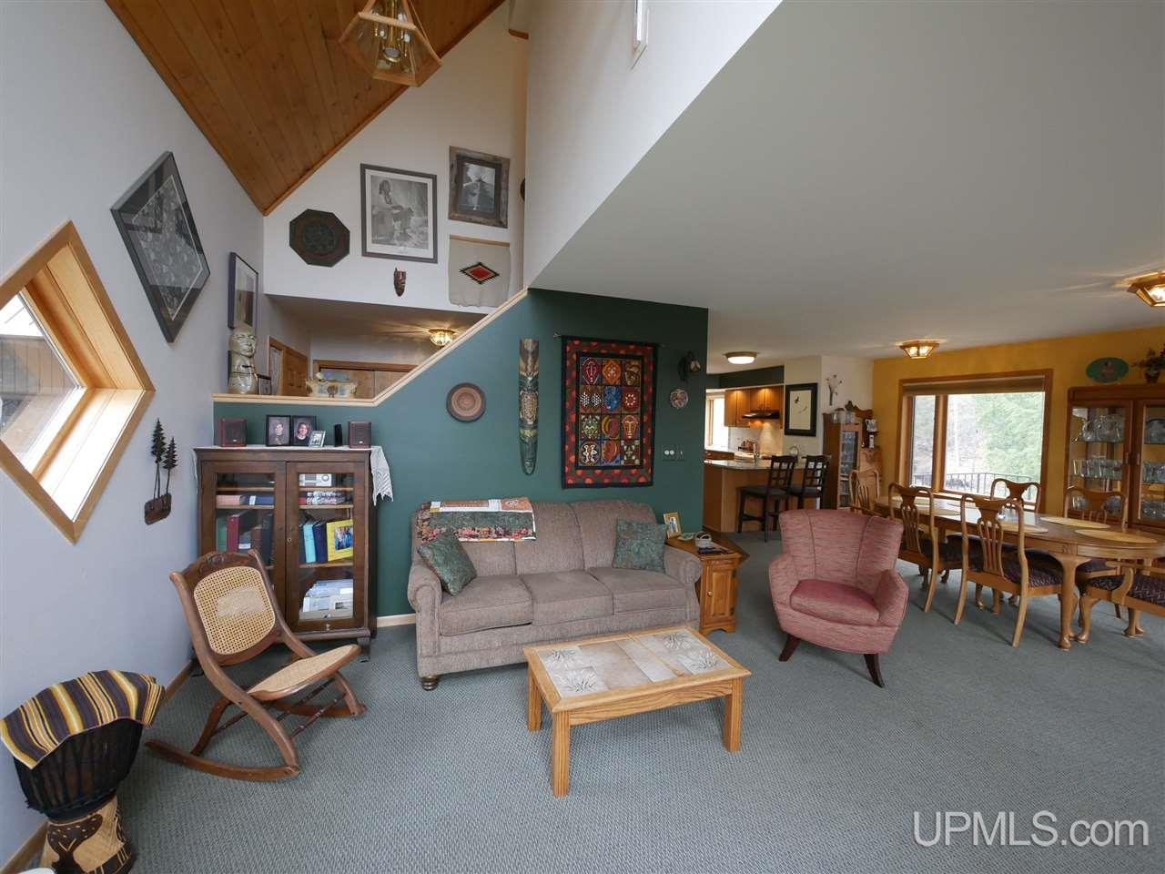 46434 Paradise Road Houghton, MI 49931 - Photo 16 of 50 Gallery Image 16
