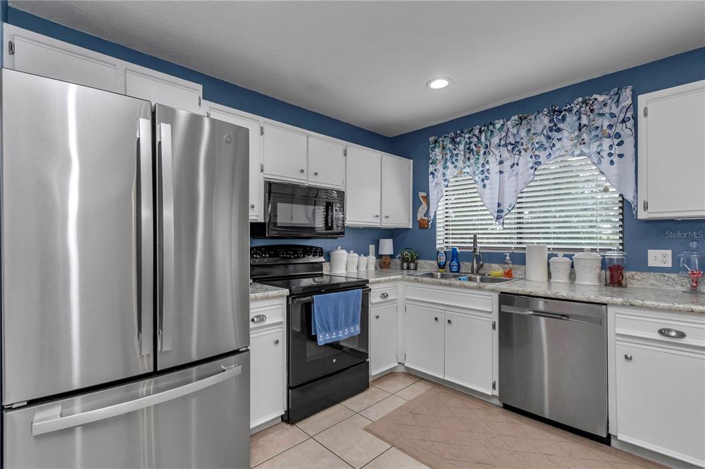 1111 Hickory Road Ocala, FL 34472 - Photo 11 of 42
