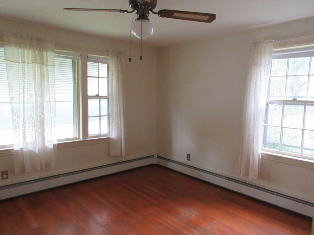 7 Southwick Road Peabody, MA 01960 - Photo 10 of 13 Gallery Image 10