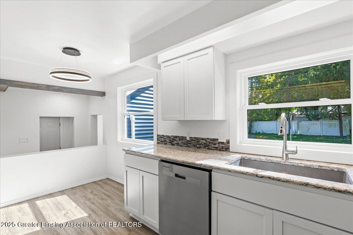 422 East 2nd Street Perry, MI 48872 - Photo 21 of 39 23-Media Jett - 29
