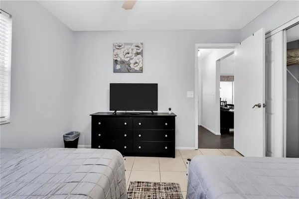 $2,850 | 2648 Nassau Street, Sarasota, FL 34231