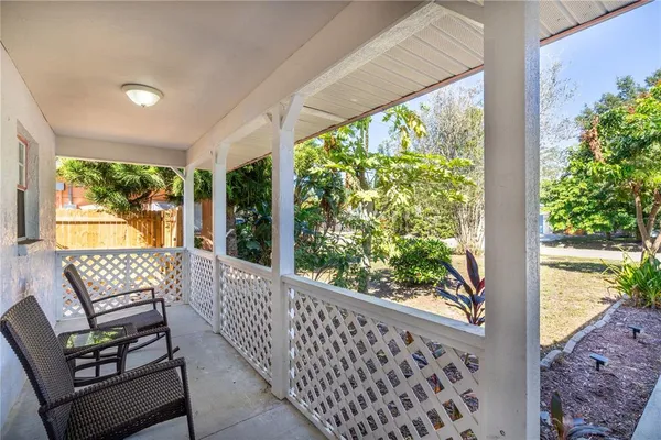 $2,850 | 2648 Nassau Street, Sarasota, FL 34231