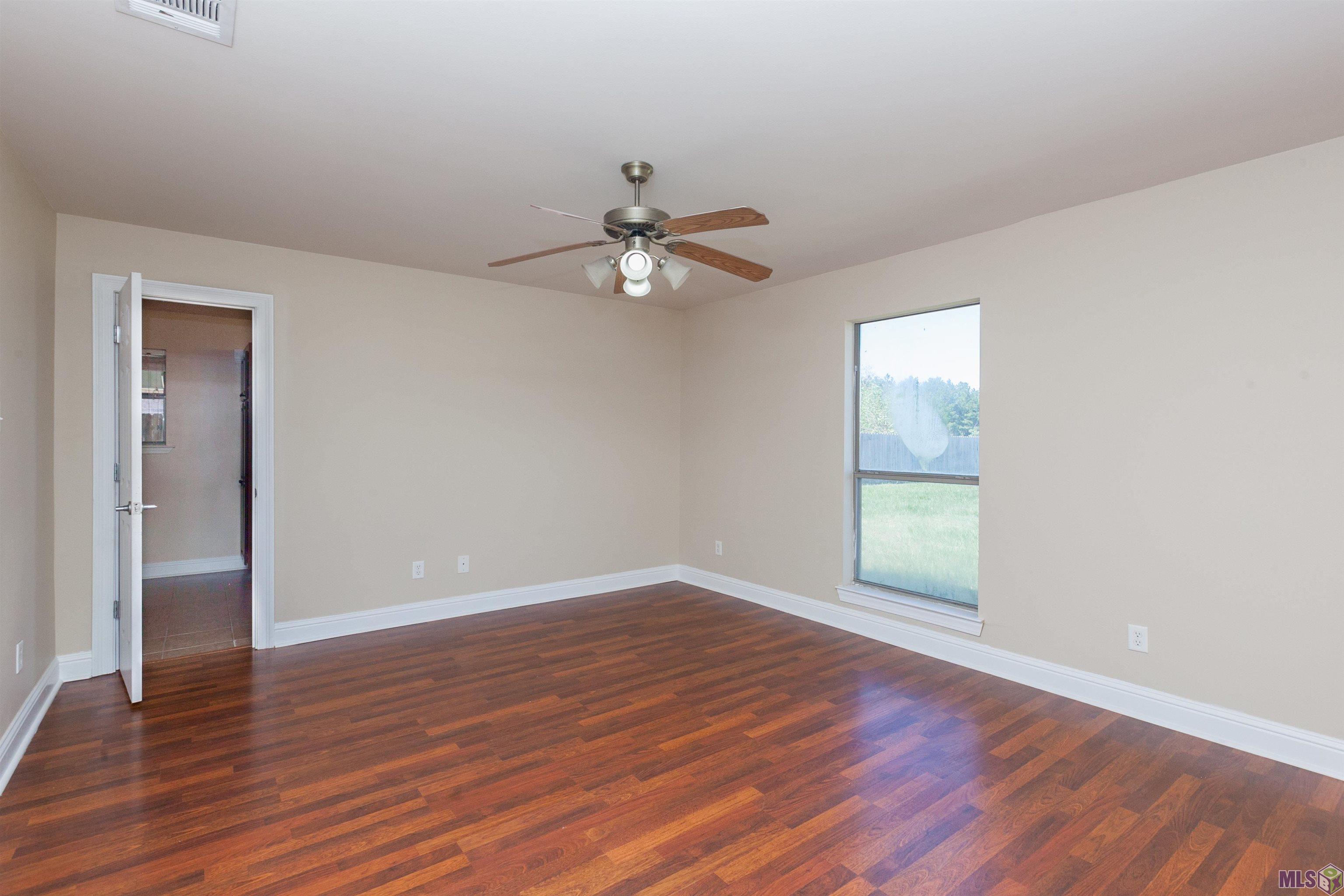 26121 Bobby Gill Road Denham Springs, LA 70726 - Photo 16 of 28 Gallery Image 16