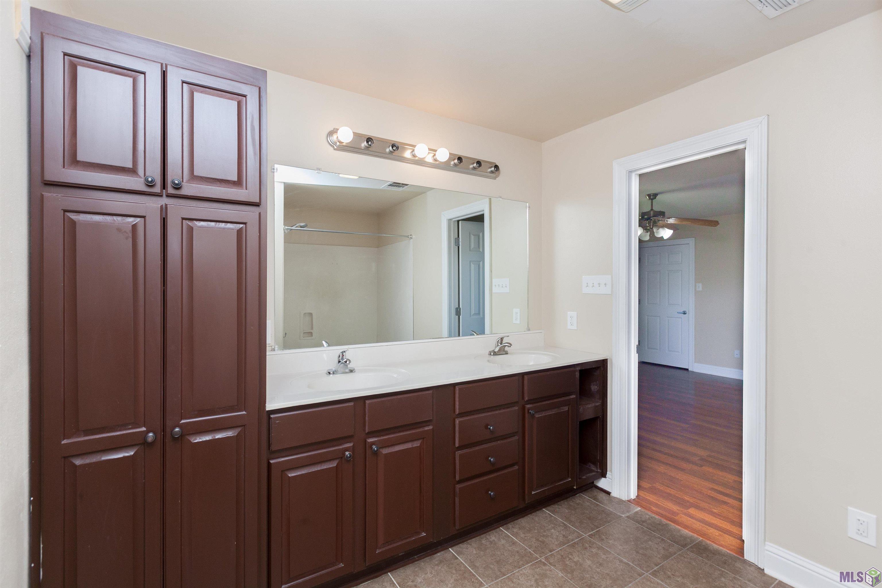 26121 Bobby Gill Road Denham Springs, LA 70726 - Photo 21 of 28 Gallery Image 21