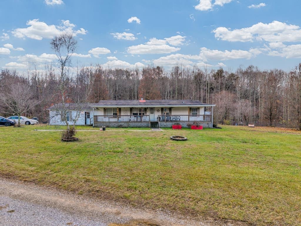 170 Perrigan Lane Sparta, TN 38583 - Photo 1 of 27 a view of a swimming pool