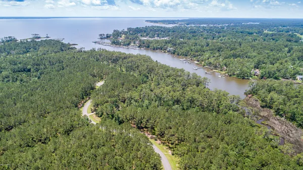 $25,000 | 29 Madison Avenue, Oriental, NC 28571