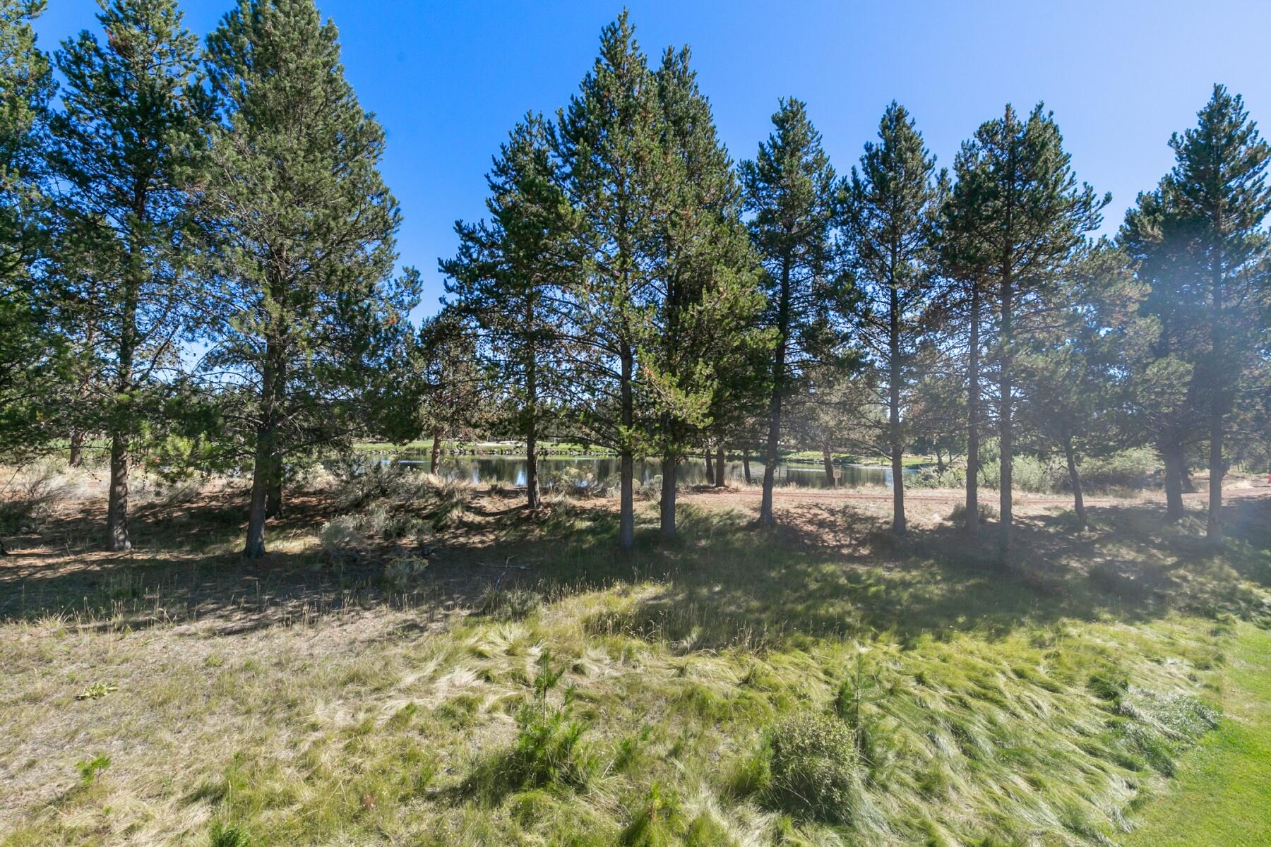 17826 West Core Road Sunriver, OR 97707 - Photo 28 of 34 batch_2021_09_21_34_fairway_village34-21