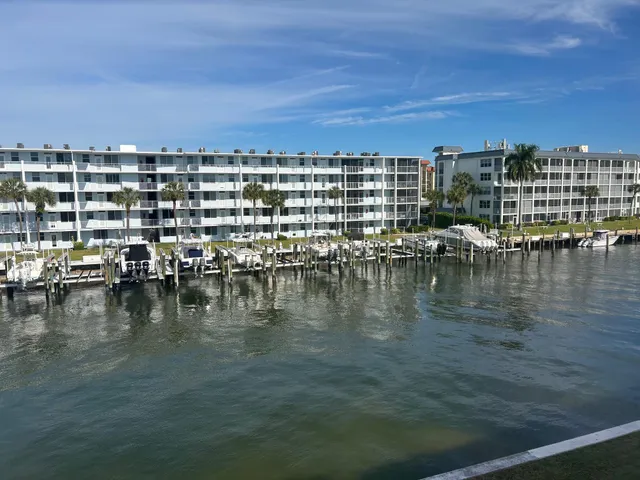 $1,850 | 125 Shore Court, Unit 304B, North Palm Beach, FL 33408