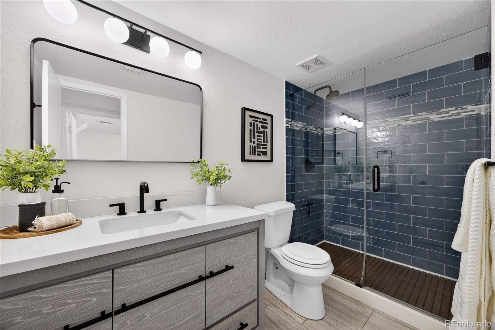 4104 South Laredo Way Aurora, CO 80013 - Photo 22 of 29