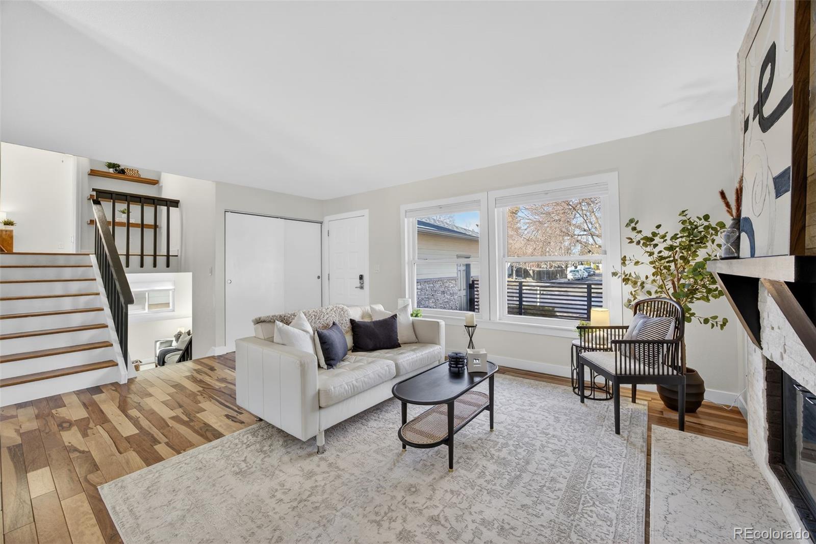 4104 South Laredo Way Aurora, CO 80013 - Photo 6 of 29