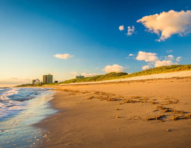 $789,000 | 717 Cable Beach Lane, North Palm Beach, FL 33410