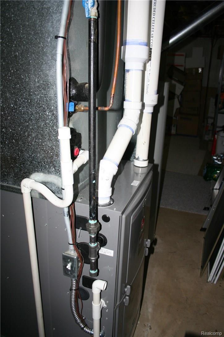 45262 Lothrop Road Canton, MI 48188 - Photo 48 of 50 Newer high efficiency furnace!