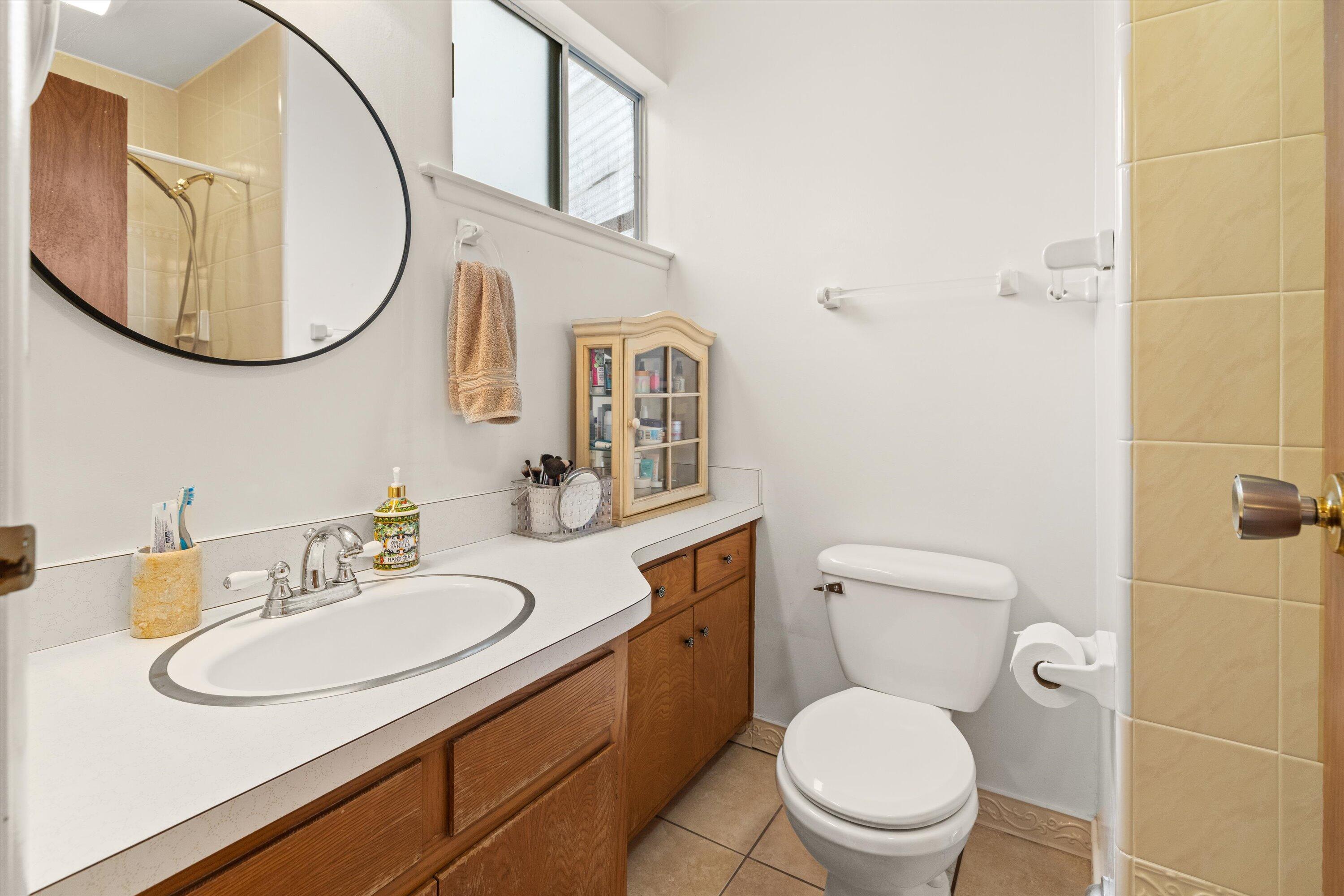 530 Dalton Way Goleta, CA 93117 - Photo 14 of 33 16-7PrimaryBath-L5A9804