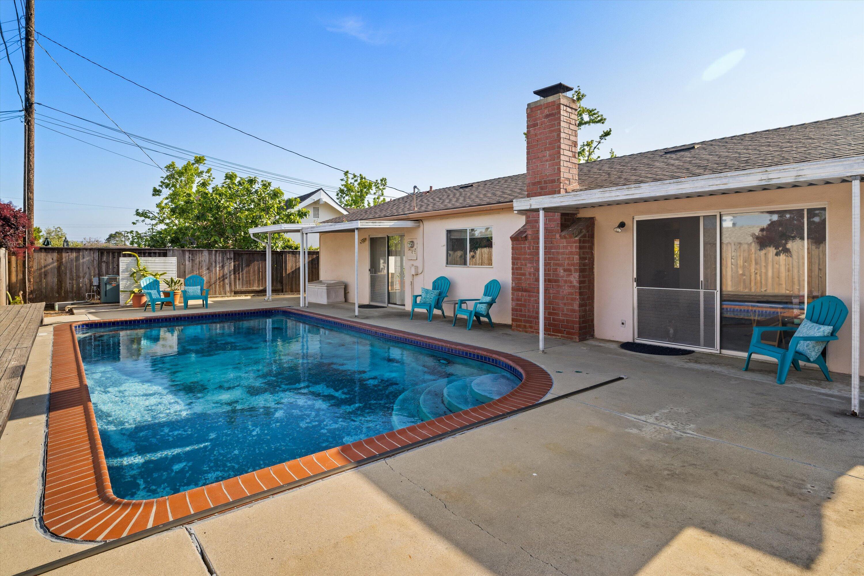 530 Dalton Way Goleta, CA 93117 - Photo 24 of 33 47-7L5A0135