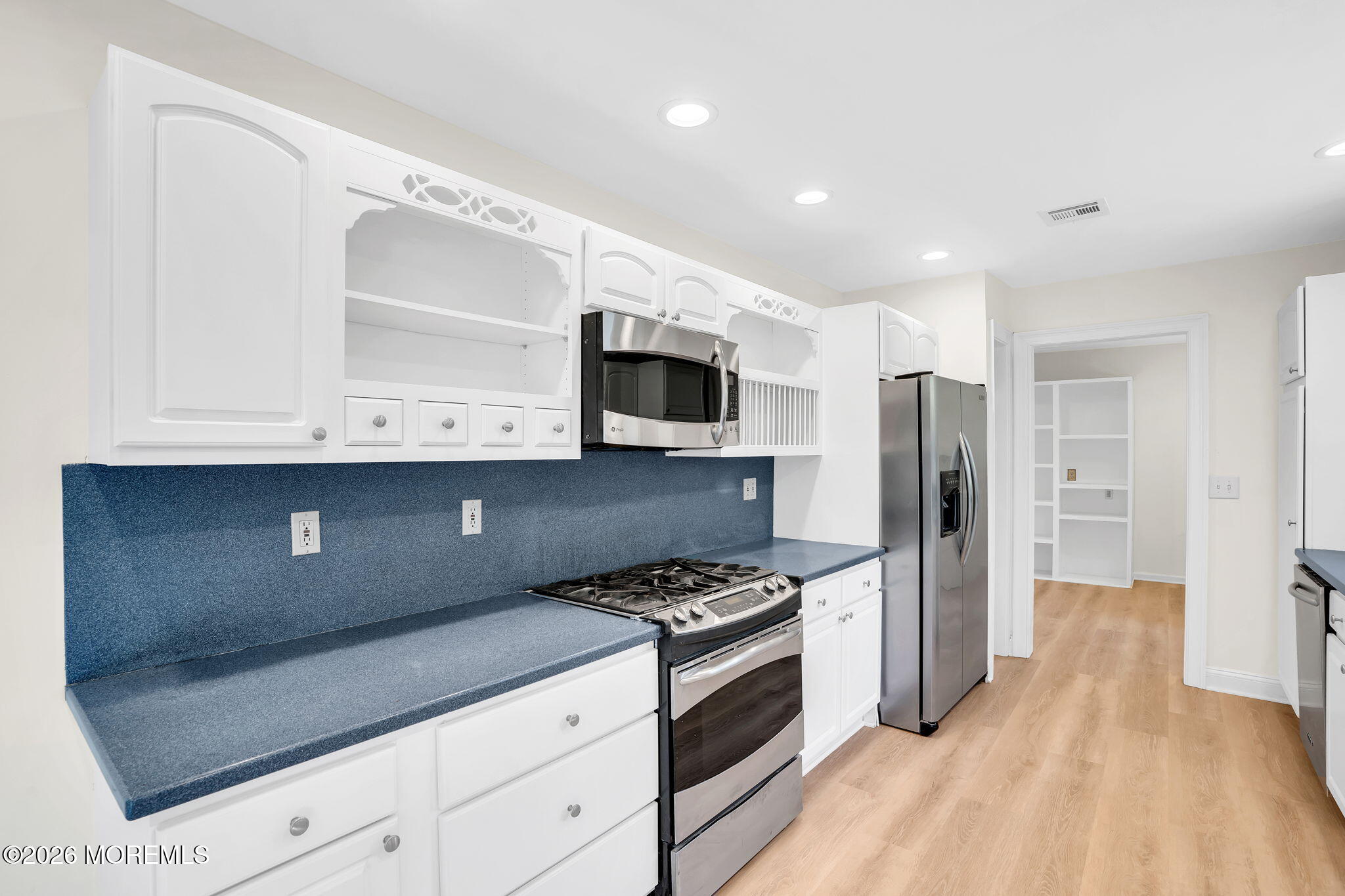 12 Market Street Red Bank, NJ 07701 - Photo 9 of 21 21-web-or-mls-DSC09398
