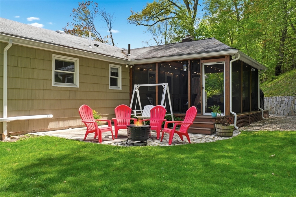 9 Brady Rd Extension Westborough, MA 01581 - Photo 36 of 41