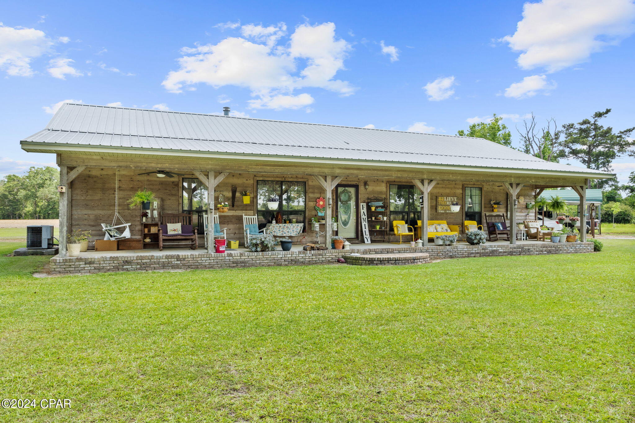 4180 Highway 273 Cottondale, FL 32431 - Photo 4 of 58