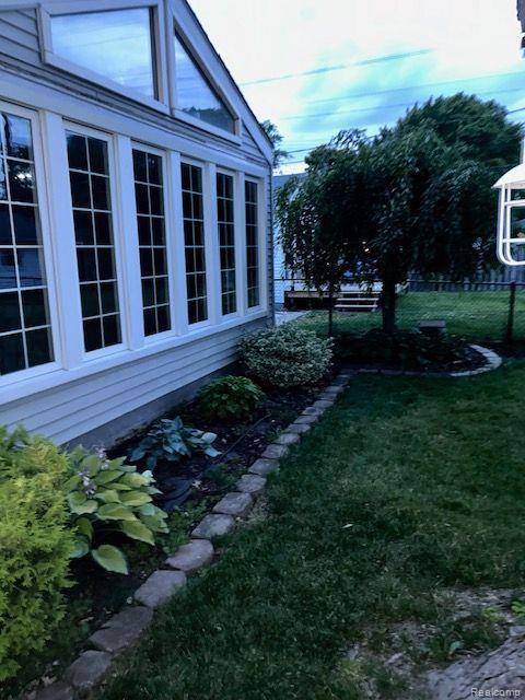 4120 Durham Road Royal Oak, MI 48073 - Photo 28 of 31
