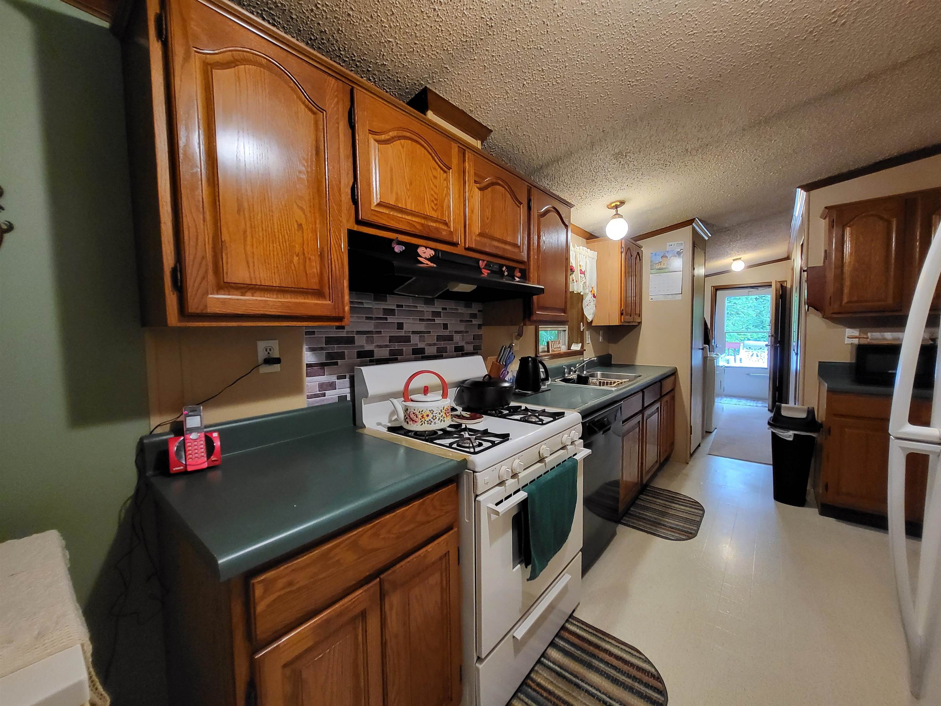 3958 Jones Road Beaverton, MI 48612 - Photo 14 of 30