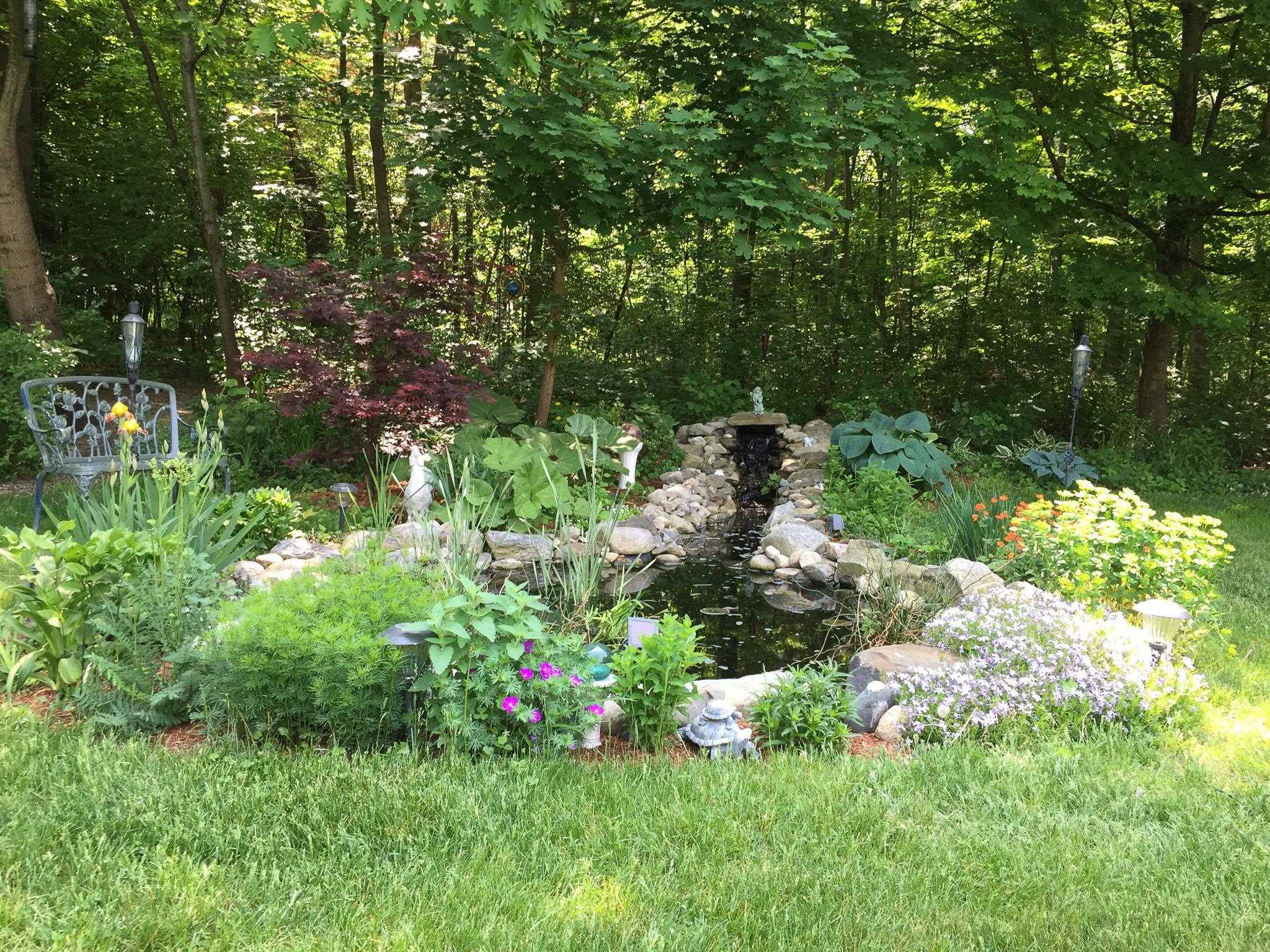 11 Linden Street Hudson, NH 03051 - Photo 29 of 35