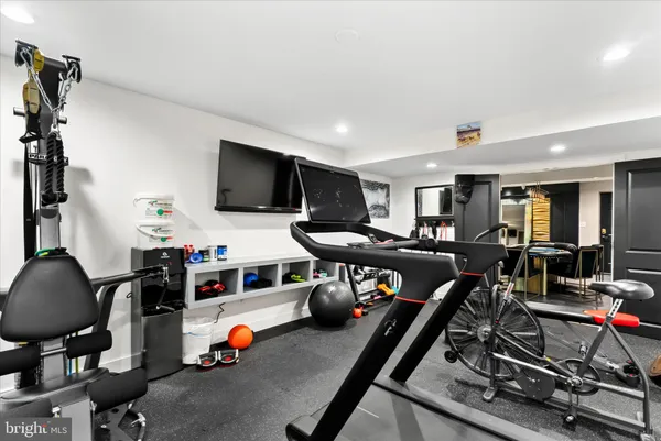 $850,000 | 1102 Washingtonville Drive, Baltimore, MD 21210