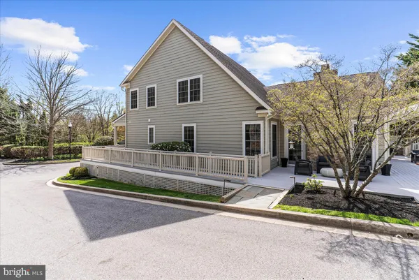 $850,000 | 1102 Washingtonville Drive, Baltimore, MD 21210