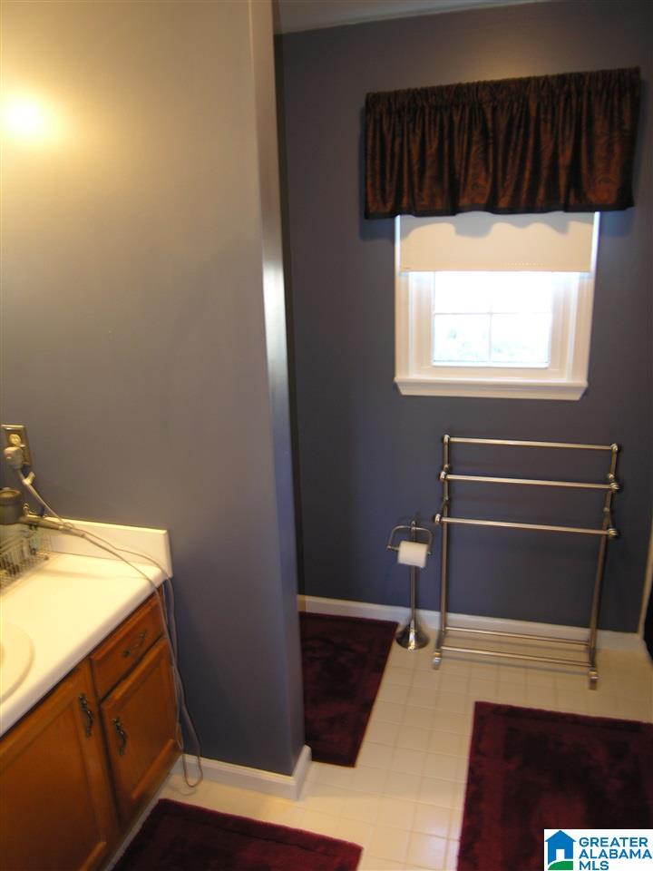 219 Southwood Road Birmingham, AL 35209 - Photo 21 of 37