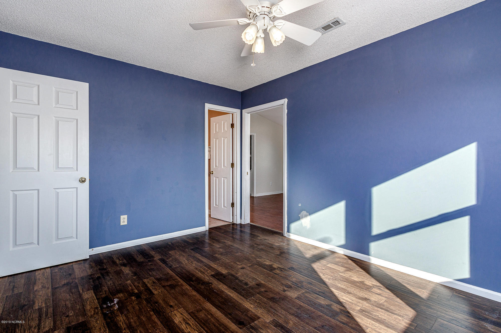 3023 Old Gate Road Morehead City, NC 28557 - Photo 16 of 39 Master bedroom