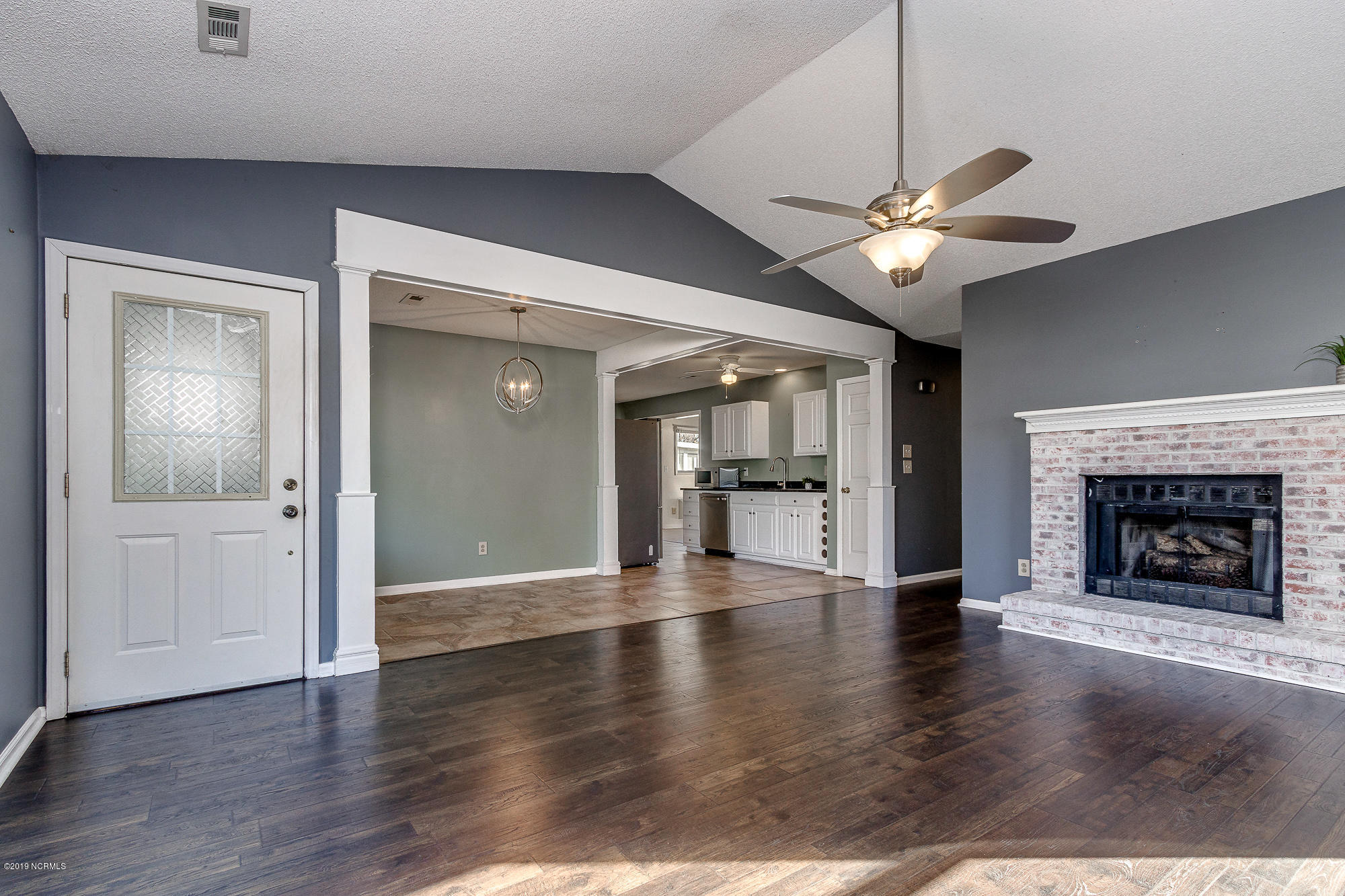 3023 Old Gate Road Morehead City, NC 28557 - Photo 3 of 39 Large living area with fireplace