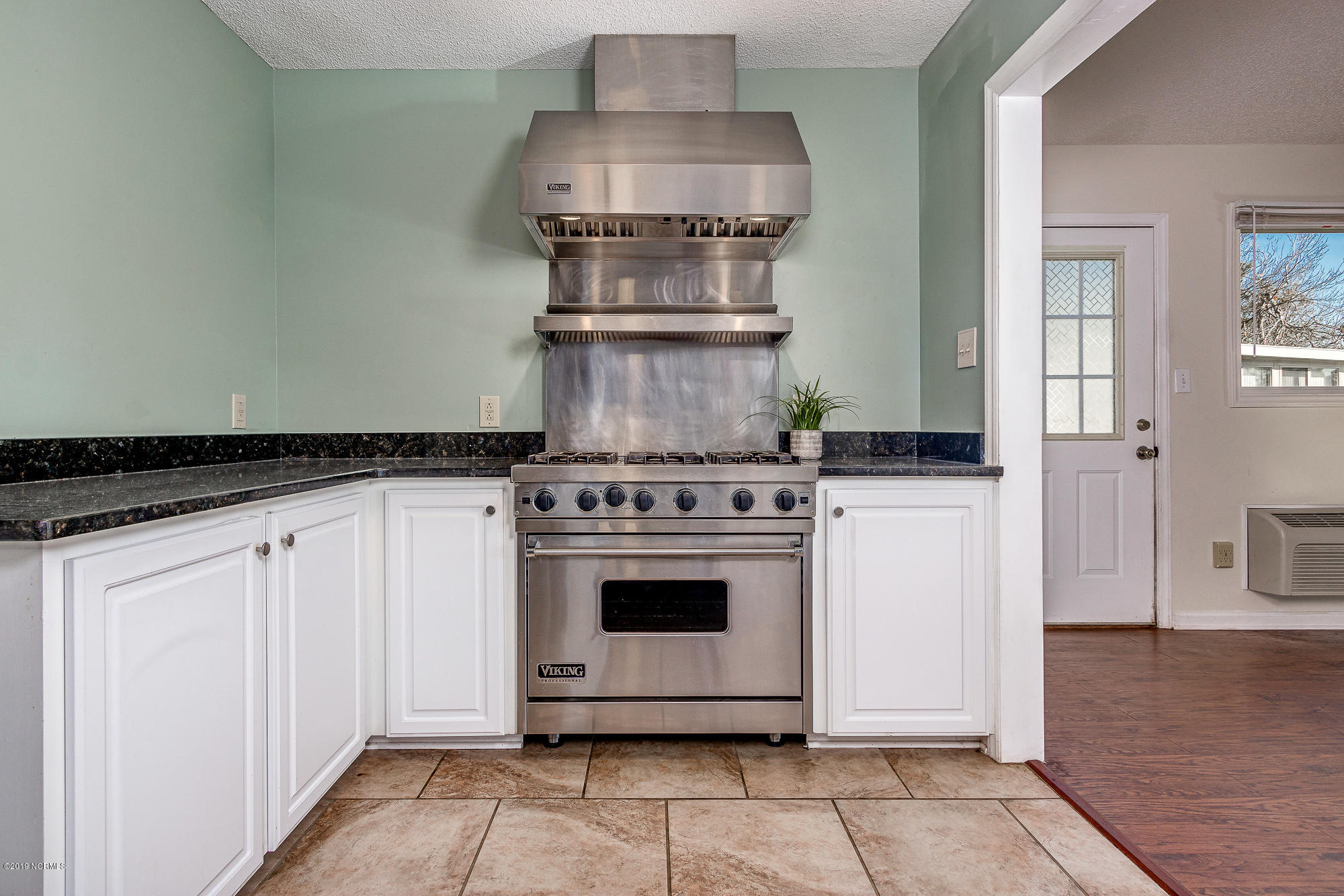 3023 Old Gate Road Morehead City, NC 28557 - Photo 4 of 39 Updated kitchen with Wolf oven