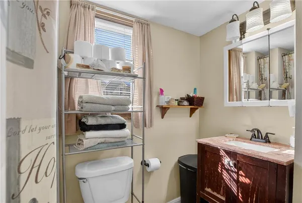 $95,000 | 101 Highland Avenue, Avella, PA 15312