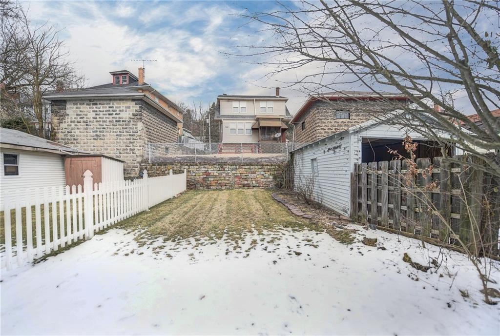 958 Stanford Road Pittsburgh, PA 15212 - Photo 20 of 23 Gallery Image 20