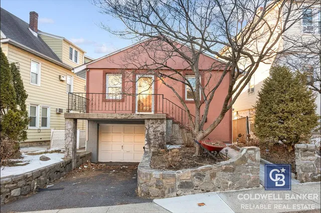 $685,000 | 39 Chestnut Street, Tuckahoe, NY 10707