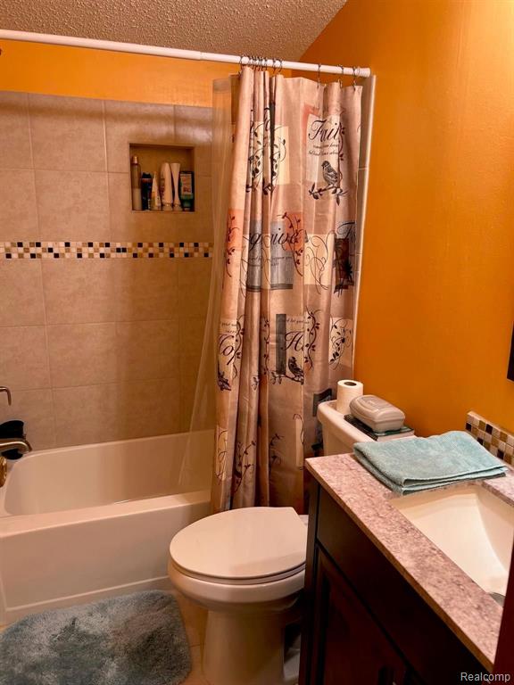 794 Elmwood Road Fostoria, MI 48435 - Photo 21 of 31