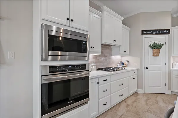 $2,900 | 5123 Maroon Creek Drive, Bryan, TX 77802