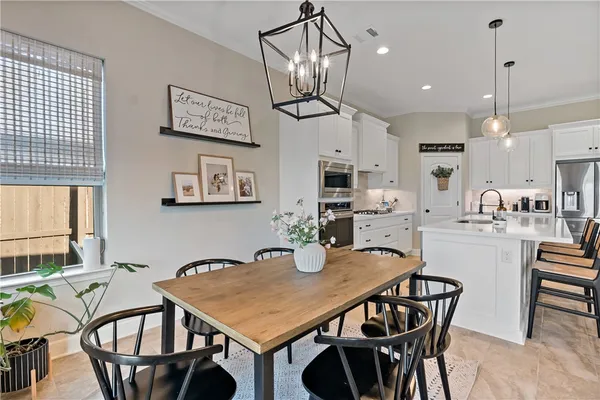 $2,900 | 5123 Maroon Creek Drive, Bryan, TX 77802