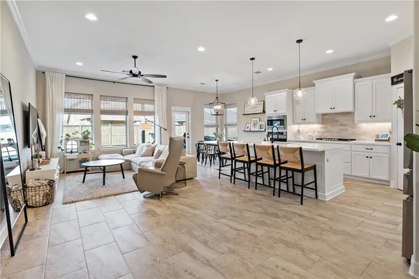 $2,900 | 5123 Maroon Creek Drive, Bryan, TX 77802