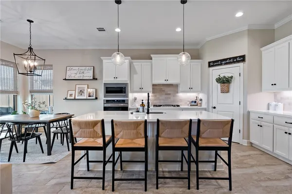 $2,900 | 5123 Maroon Creek Drive, Bryan, TX 77802