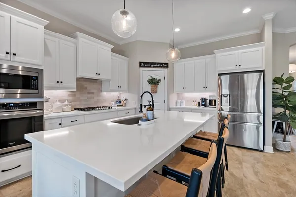 $2,900 | 5123 Maroon Creek Drive, Bryan, TX 77802