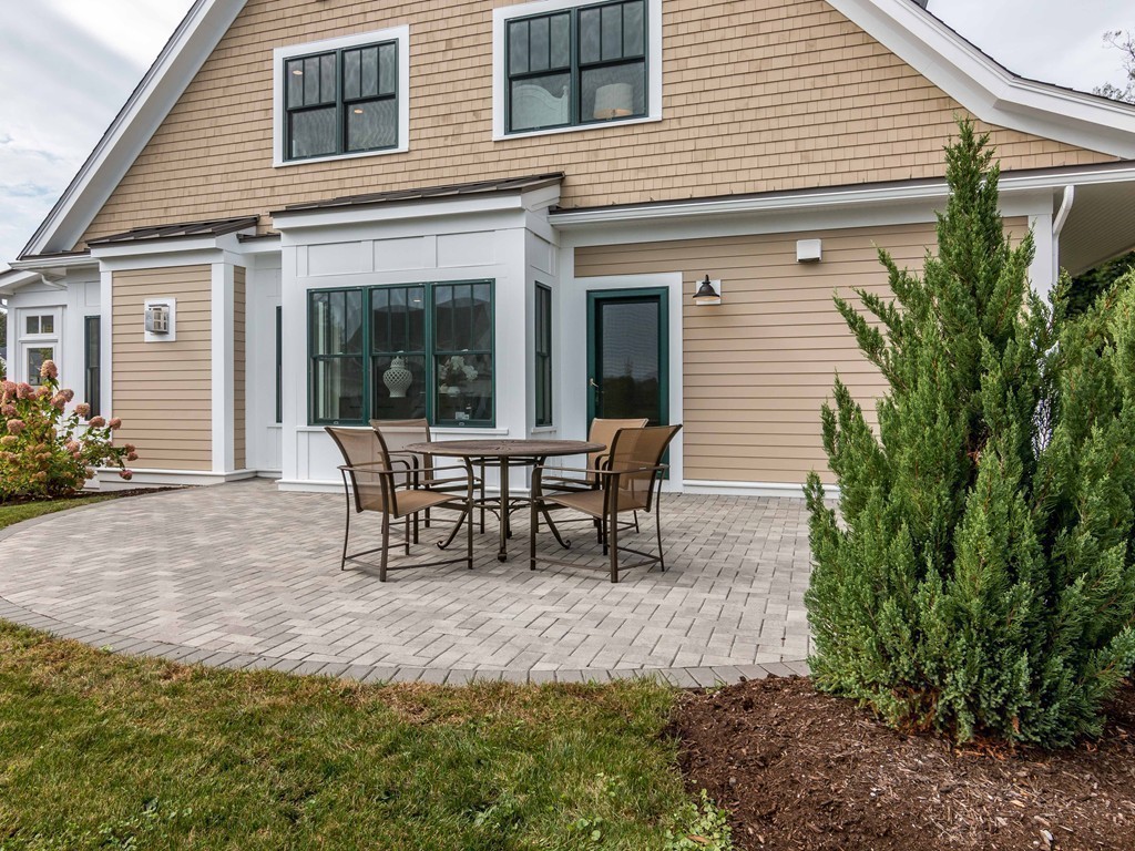 10 Stonebridge Road, Unit V3 Ipswich, MA 01938 - Photo 28 of 29 Gallery Image 28