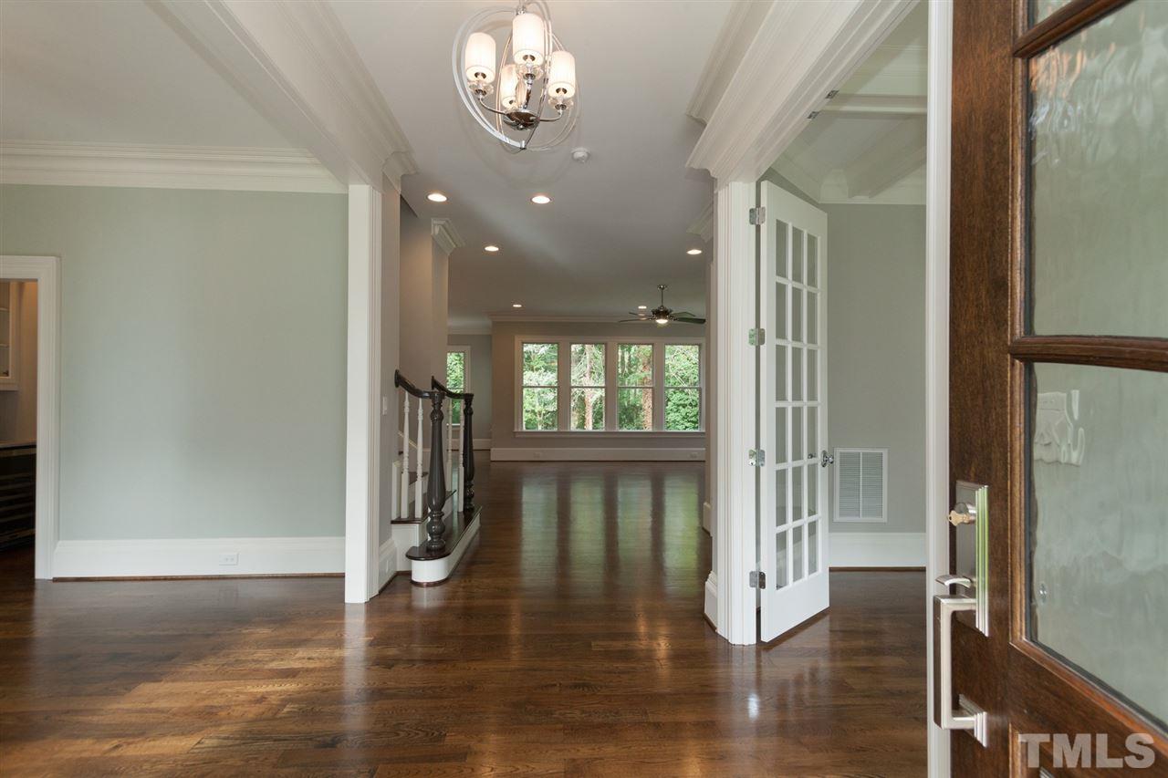 2455 Medway Drive Raleigh, NC 27608 - Photo 3 of 25