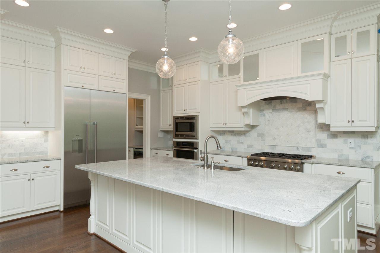 2455 Medway Drive Raleigh, NC 27608 - Photo 9 of 25